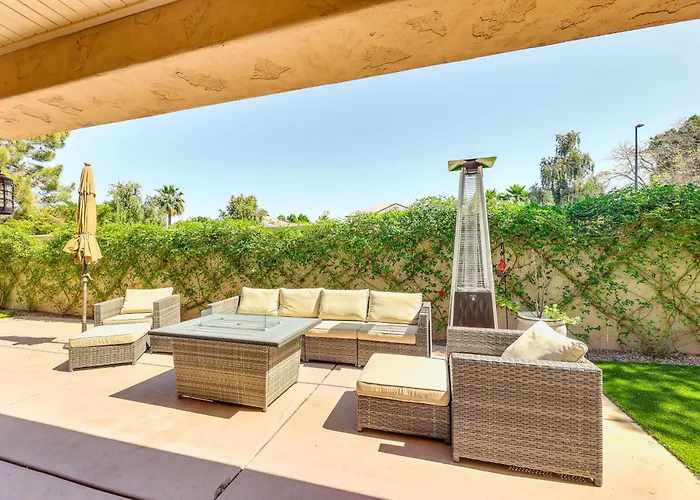 Val Vista Lakes Extended Getaway: Hot Tub Access! * Gilbert