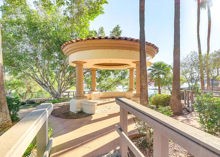 Val Vista Lakes Extended Getaway: Hot Tub Access! * Gilbert